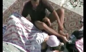 कार में जबकि सेक्सी फिल्म चाहिए जानवर वाला दृश्य