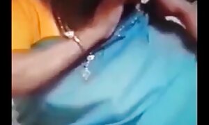 लड़की मज़ा उसके स्तनों और बकवास करने के लिए जाना मूवी चाहिए सेक्सी